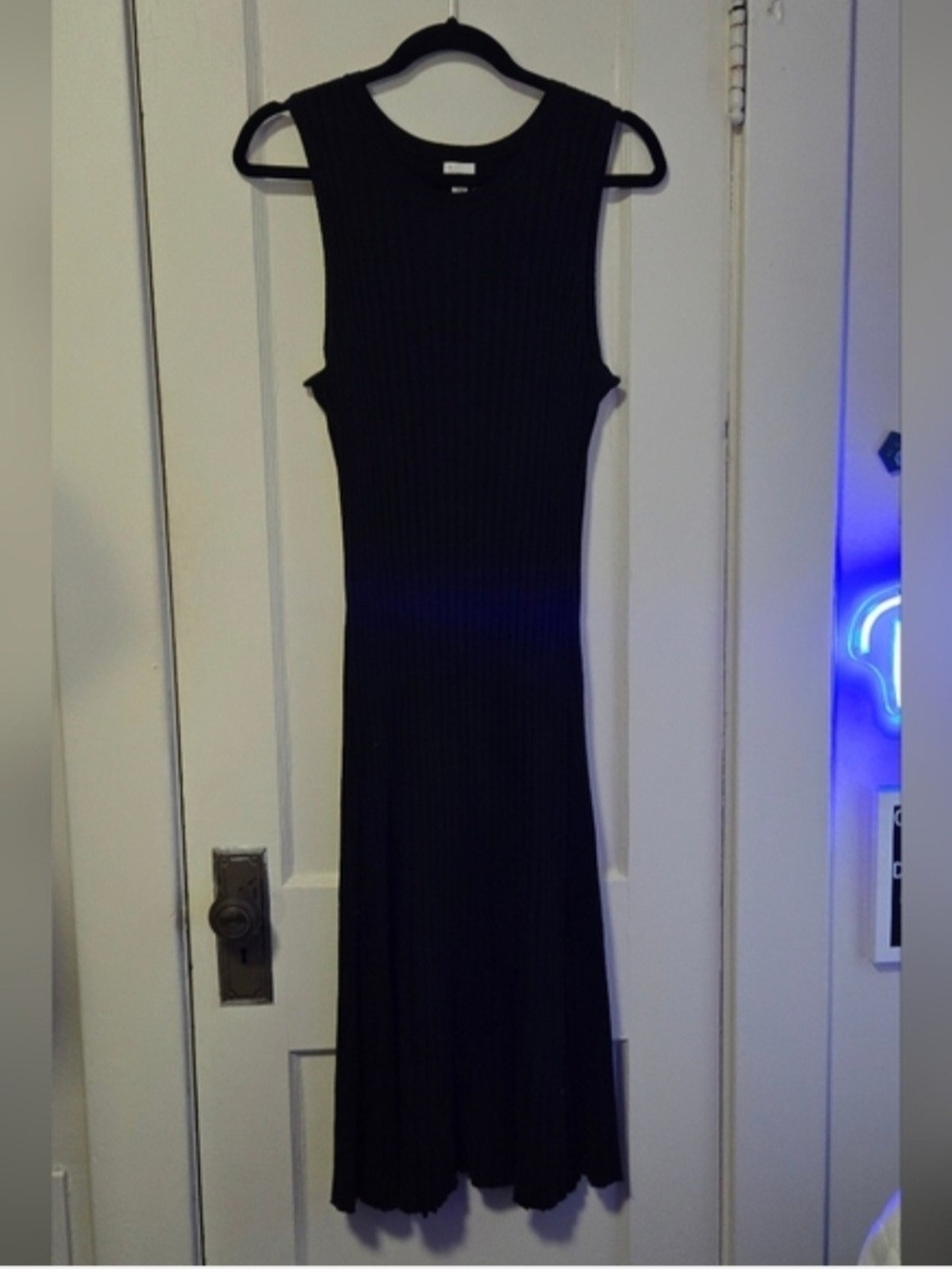 Universal Thread Black Ribbed Sleeveless Midi Dress